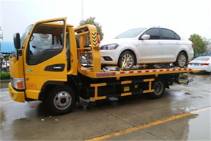 香河附近拖车救援24小时服务热线
